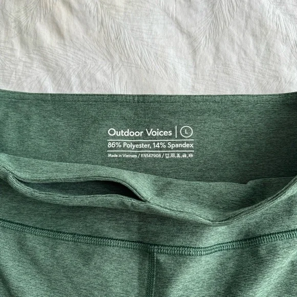 Outdoor Voices 7/8 Warmup Leggings - Picture 7 of 8